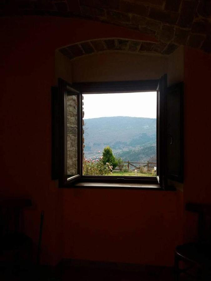 Notti Magiche Bed & Breakfast Castelvecchio Calvisio Exterior photo